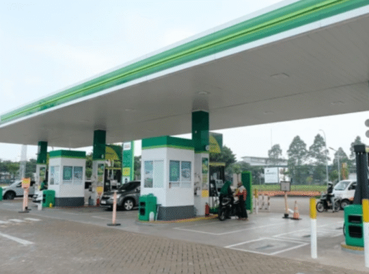 Why Governments Are Opening Fuel Retail to Private Companies: Key Policy Drivers